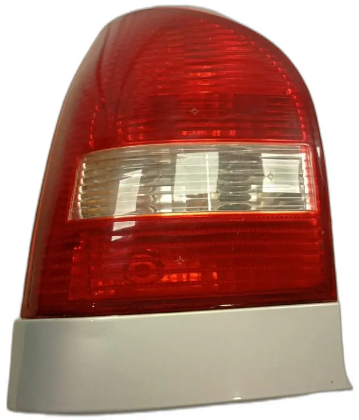 LANTERNA TRASEIRA ESQUERDA VOLKSWAGEN GOL CITY 1.0 MI 2004