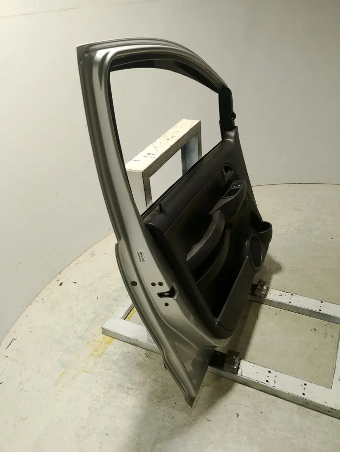 PORTA DIANT ESQUERDA PRATA VOLKSWAGEN FOX CITY 1.0 MI 2004