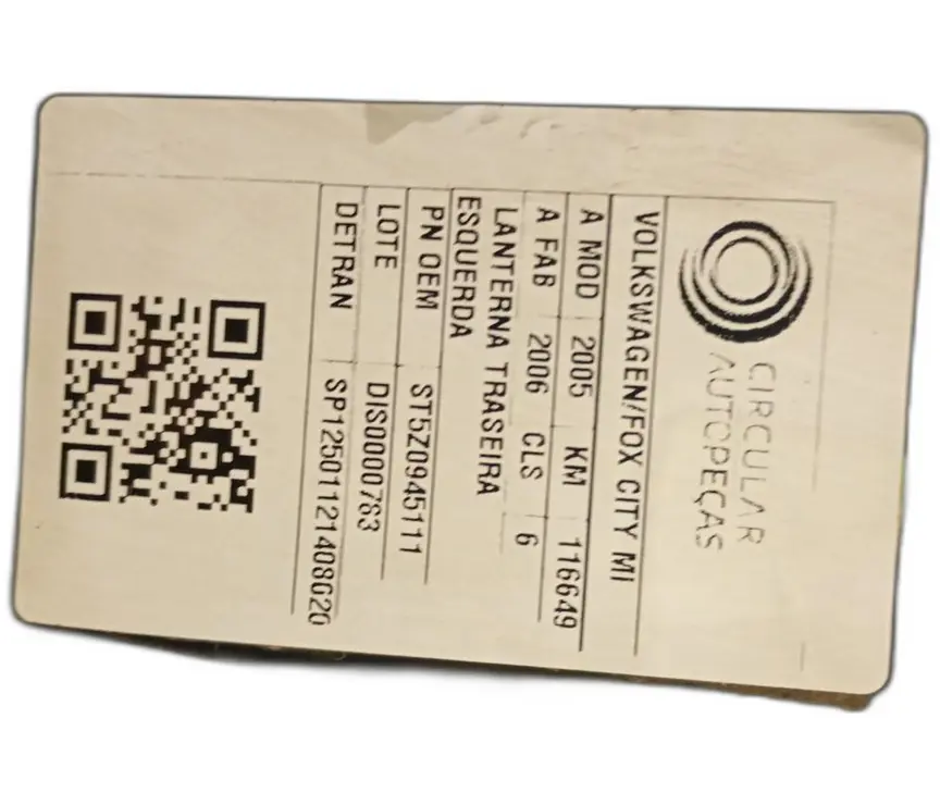 LANTERNA TRASEIRA ESQUERDA VOLKSWAGEN FOX CITY 2005/2006