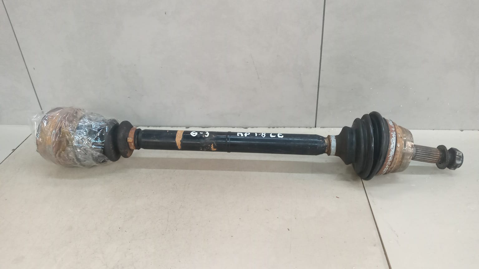 Semi Eixo Lado Esquerdo Saveiro 1.8 2000 2001