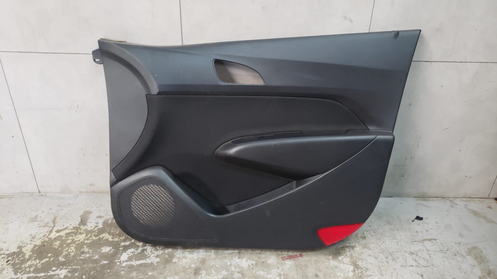 Forro De Porta Dianteira Direita Hyundai Hb20 2012 a 2018