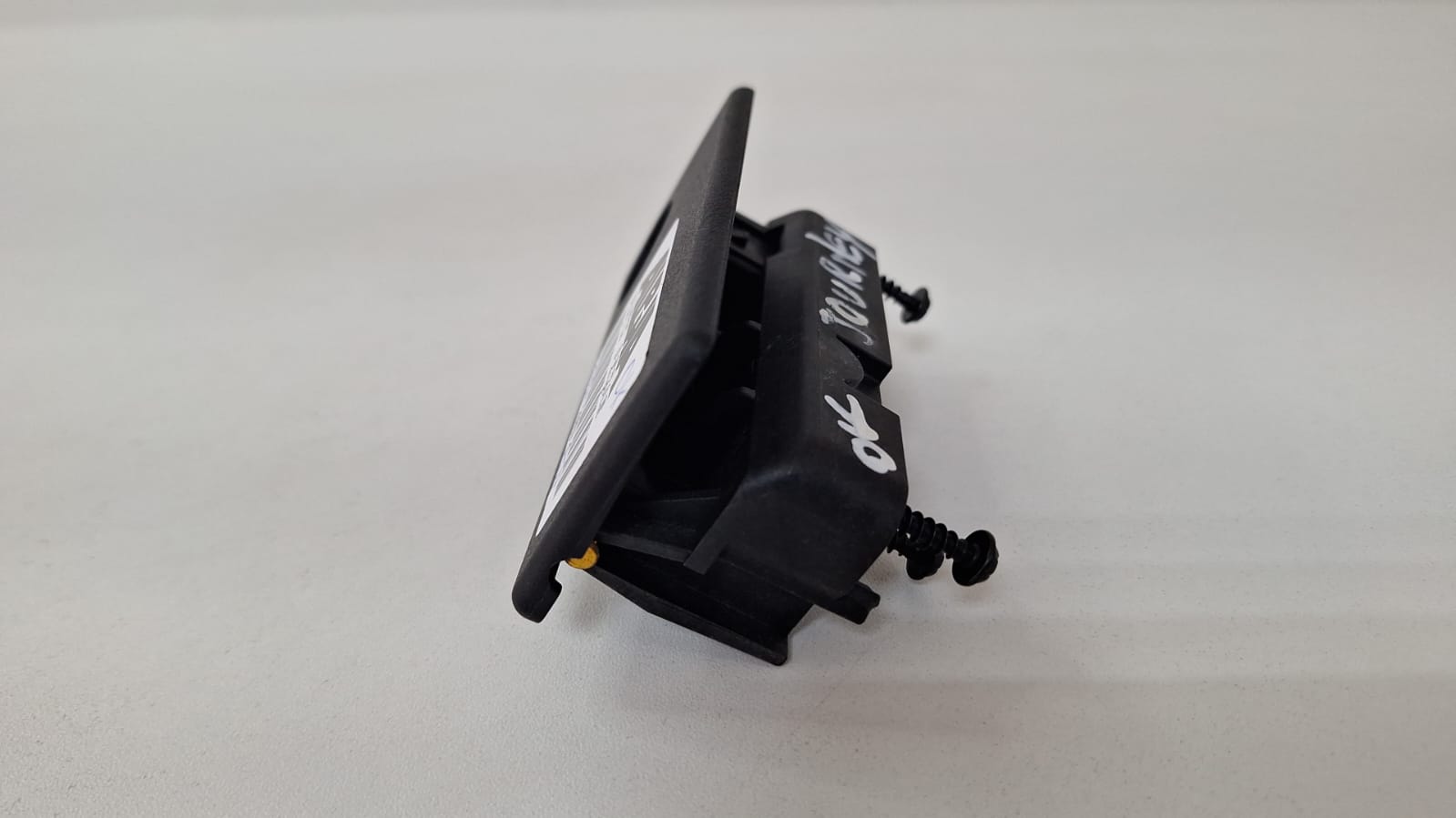 Puchador Trava Porta Luvas Dodge Journey 2014 2015