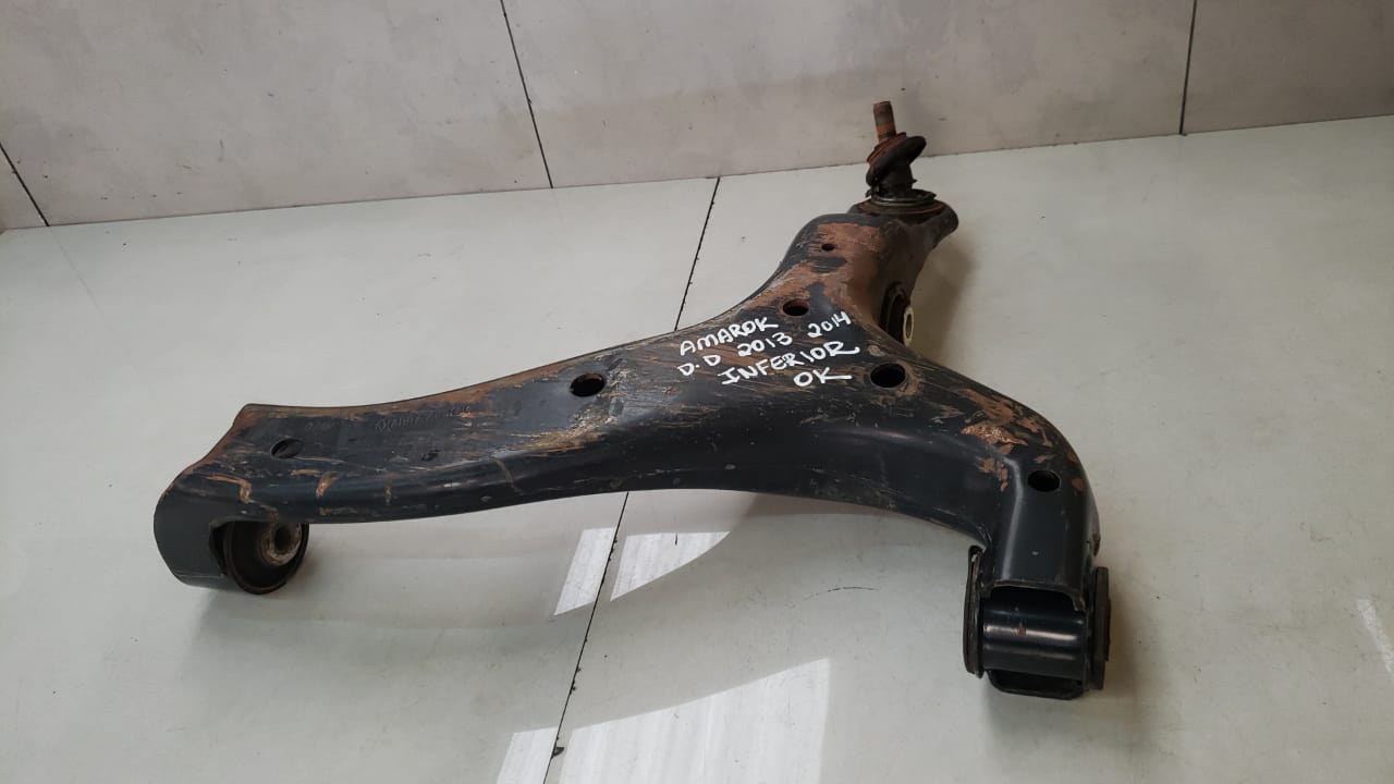 Bandeja Inferior Dianteiro Direito Vw Amarok 2.0 2010 a 2014