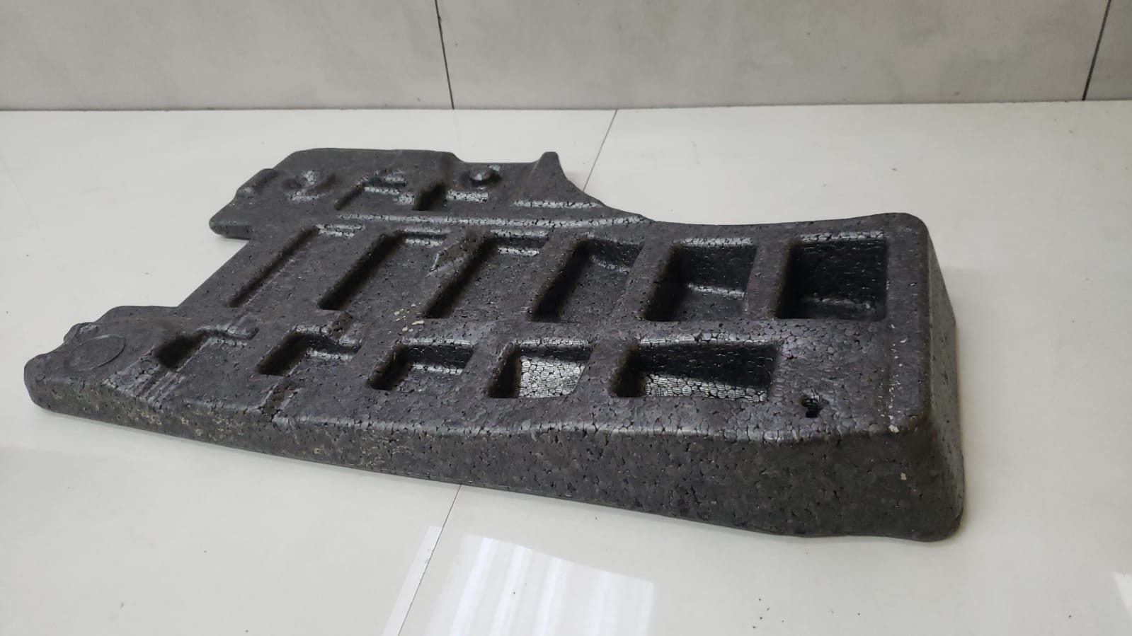 Isopor Inferior Assoalho Esquerdo Bmw 328i 2013-2016 7221932