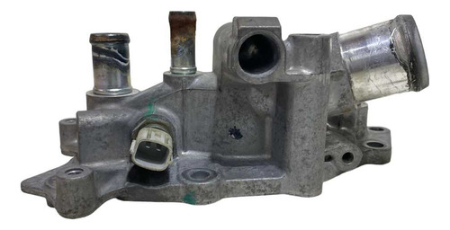 FLANGE ÁGUA CABEÇOTE VERSA 1.6 2016 2017 2018 2019