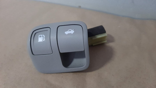 Botão Abertura Tanque E Porta Malas Hyundai Azera 2008/2011