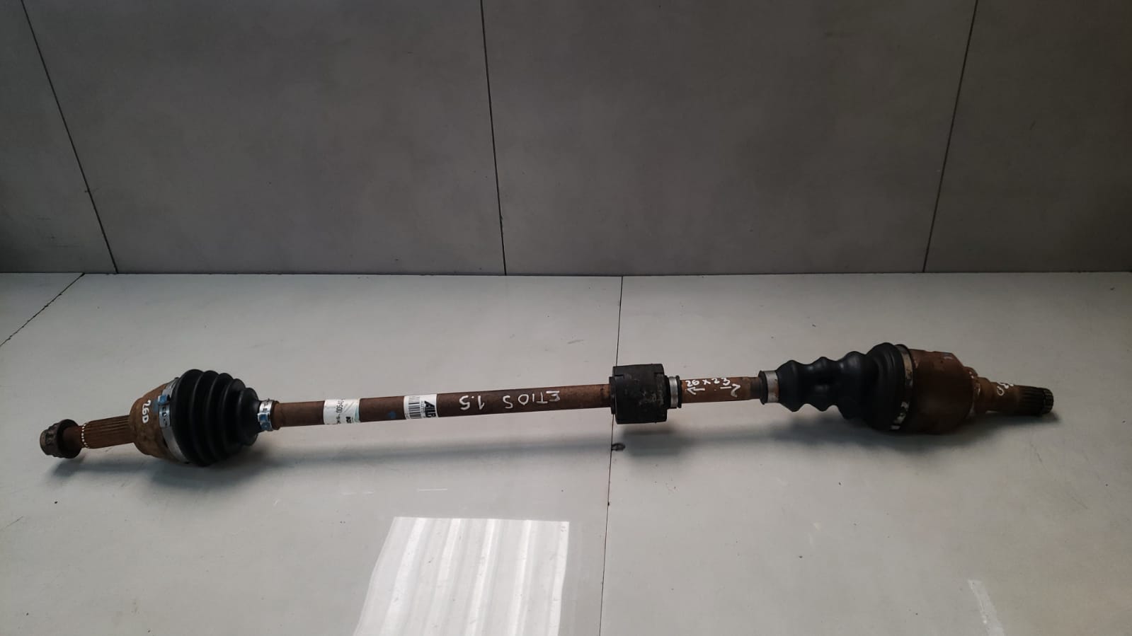 Semi Eixo Dianteiro Direito Toyota Etios 1.5 2013 A 2021 