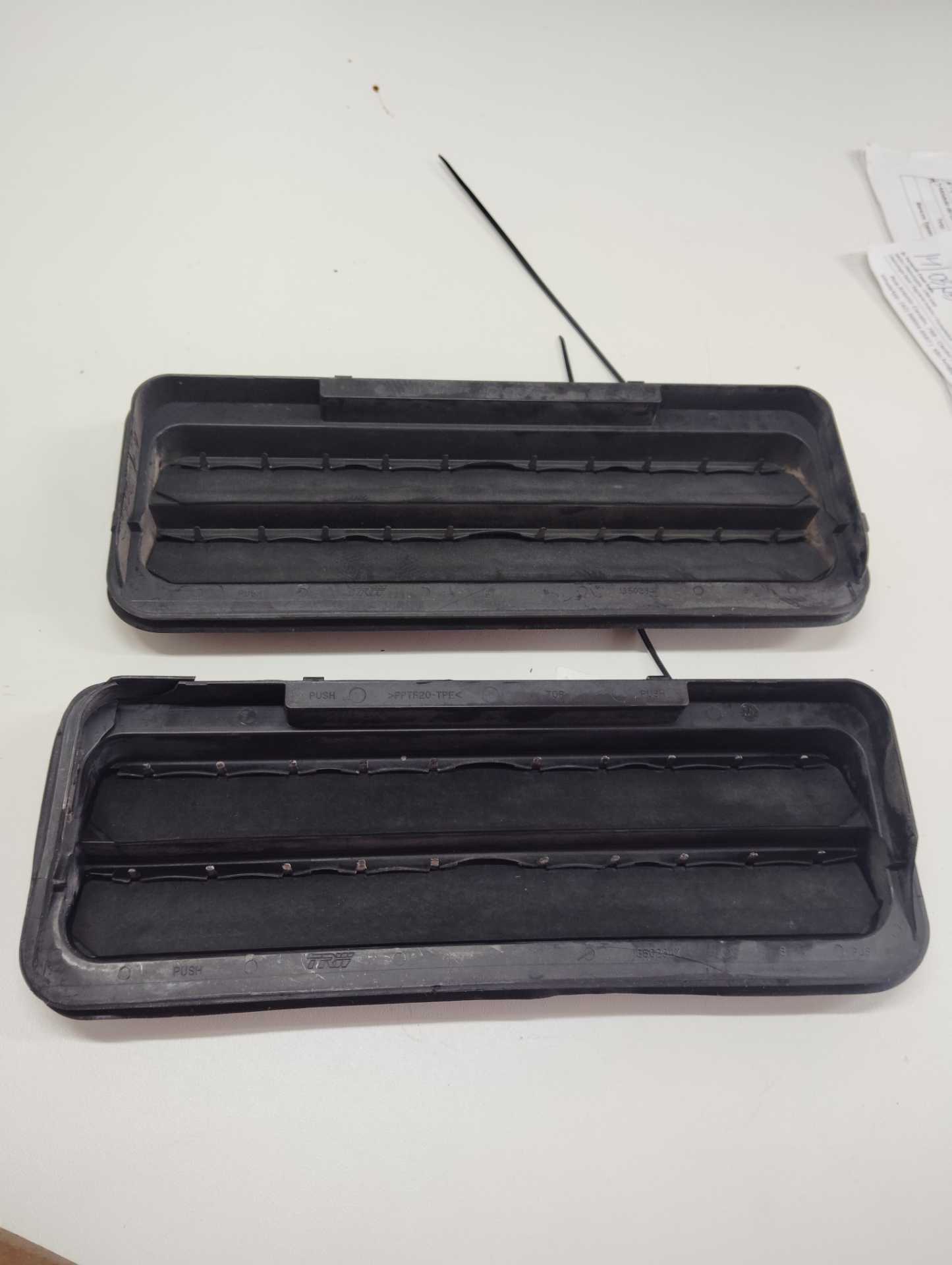 Difusor De Ar Traseiro Chevrolet Cruze Lt 1.8 At 2012