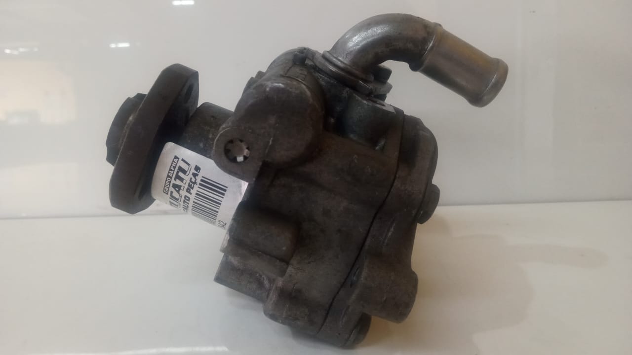 Bomba Direção Hidraulica Volkswagem Bora 2.0 2009