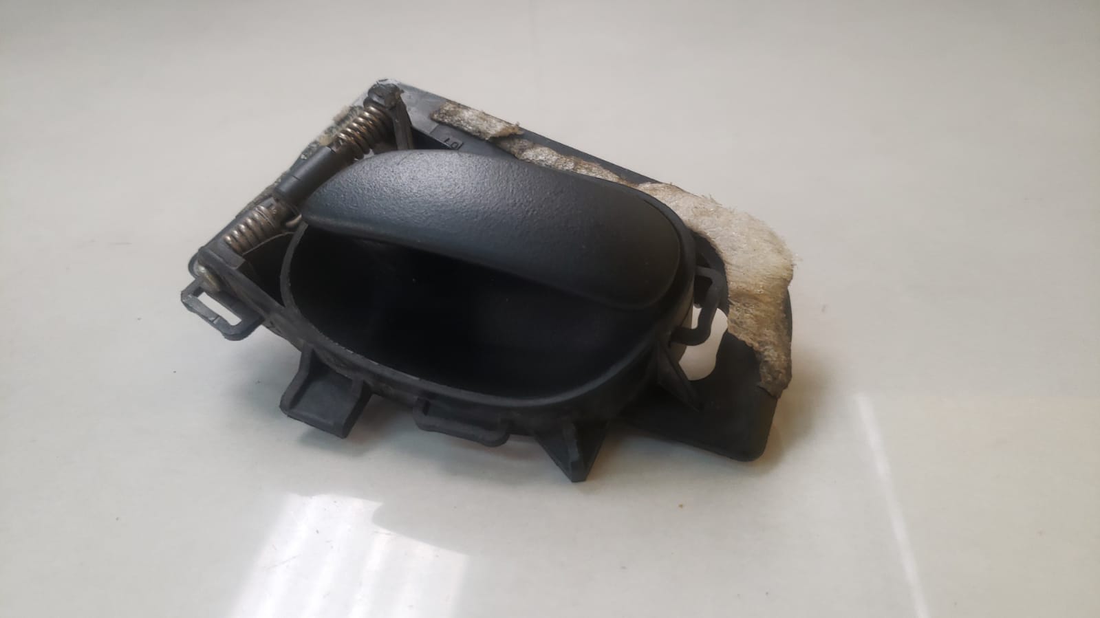 Maçaneta Interna Direita Peugeot 206 2007 a 2015 (2)