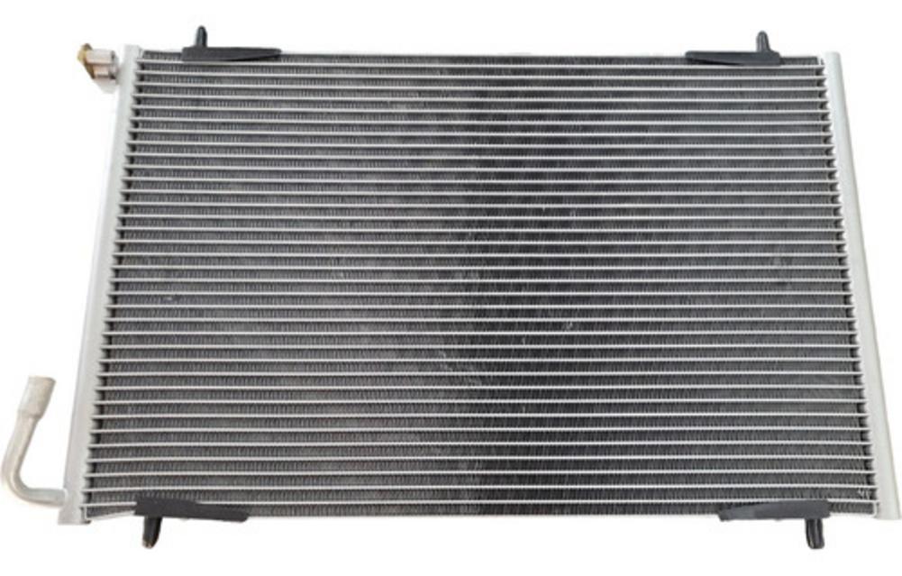 Condensador Peugeot 206 / Hoggar  2000 2001 2002 2003  2004