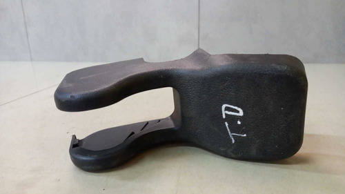 Acabamento Trilho Banco Traseiro Direito Gm Captiva 2012 (1)