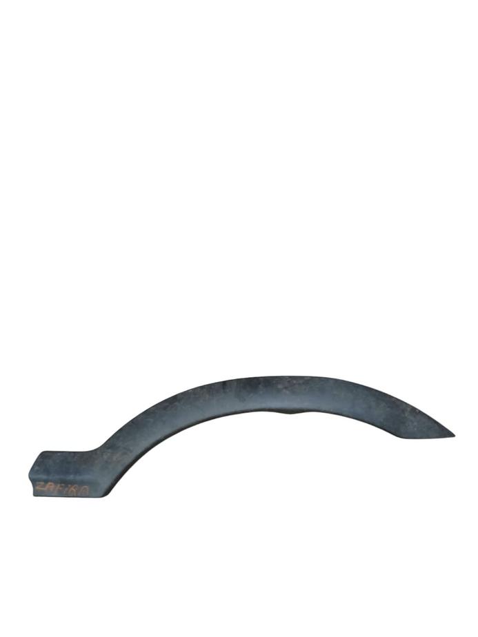 MOLDURA APLIQUE PARALAMA DIAN DIREITO ZAFIRA 01/12 DETALHE