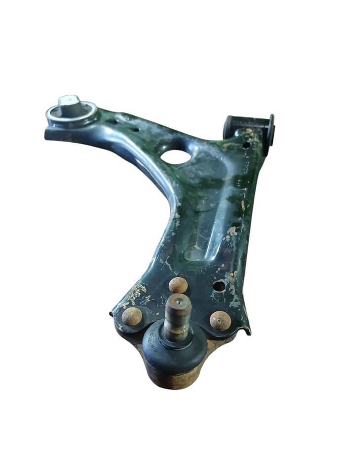 BANDEJA DIANTEIRA DIREITA FIAT LINEA 2009/2015