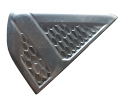 Moldura lateral paralama lado direito fiat strada 100254265