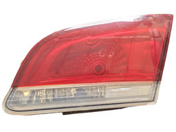 Lanterna traseira LD Mala Fiat Siena 45760748 C/detalhe