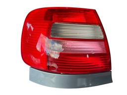 Lanterna Traseira Esquerda Audi A4 1997 a 2001 Original Comp