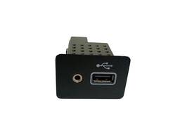 Entrada USB Auxiliar Kwid 2019/