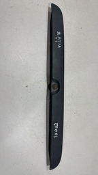 Friso Moldura Tampa Traseira Gm Zafira 2001 2012 90579630