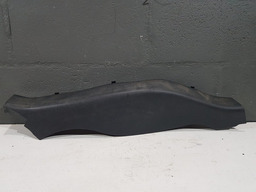 Acabamento Inferior Coluna Traseira Direita Renault Fluence