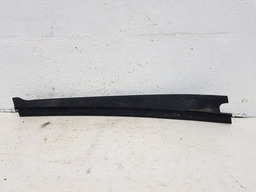 Borracha Acabamento Porta Traseira Direita Peugeot 406 Sw