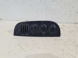 Tapa Buraco Acabamento Esquerdo Rádio Citroen C3 2009