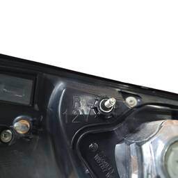 LANTERNA TRASEIRA DIREITA COROLLA CROSS 2022 2023/.. (MALA) 