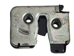 FECHADURA TAMPA TRAS KA 1997 A 2013 FIESTA HATCH 1996 A 2014