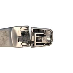 MAÇANETA EXT. PORTA TRASEIRA DIREITA KICKS 2017 A 2025