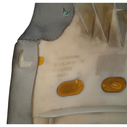 ACABAMENTO BANCO TRAS ESQ VOLVO XC60 2009 A 2017 31263843