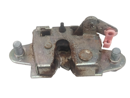 FECHADURA DIREITA TAMPA TRASEIRA CAÇAMBA HILUX 2016 2017/..