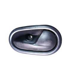 Maçaneta Int. Diant/Tras Direita Sandero 2015/ Logan 14 a 24