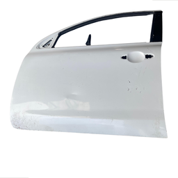 Porta Dianteira Esquerda Friso Nissan Versa 2012 a 2021