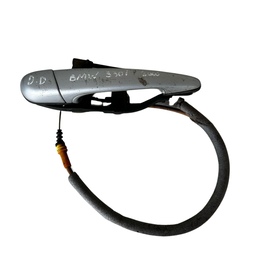 Maçaneta externa Dianteira Direita 51218253454 BMW 330i