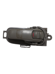 MAÇANETA INT. DIANTIRA/TRASEIRA DIREITA LIVINA TIIDA 08/14