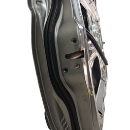 PORTA DIANTEIRA ESQUERDA PAJERO SPORT 99/11 L200 04/11