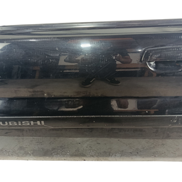 PORTA DIANTEIRA ESQUERDA MITSUBISHI PAJERO TR4 2003 A 2009