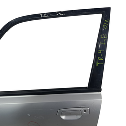 PORTA DIANTEIRA ESQUERDA MITSUBISHI TR4 2010 2011 A 2015