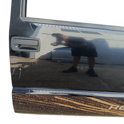 PORTA DIANTEIRA DIREITA GM S10 BLAZER 2001 A 2011 ORIGINAL
