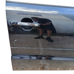 PORTA DIANTEIRA DIREITA HYUNDAI SANTA FE 2007 A 2010 C/ FURO