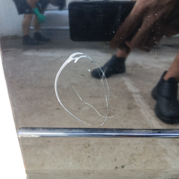 PORTA DIANTEIRA DIREITA HYUNDAI SANTA FE 2007 A 2010 C/ FURO