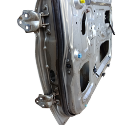 PORTA DIANTEIRA DIREITA MITSUBISHI L200 2004 À 2011