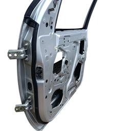 PORTA DIANTEIRA DIREITA NISSAN FRONTIER 2008 À 2016 ORIGINAL