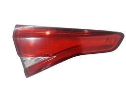 Lanterna Tampa Traseira Renault 2020 a 2023 Sandero Le C/det