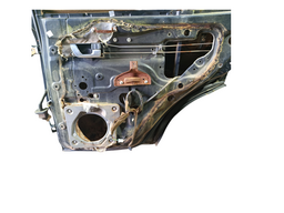 PORTA TRASEIRA DIREITA PAJERO FULL 2001 2002 A 2021