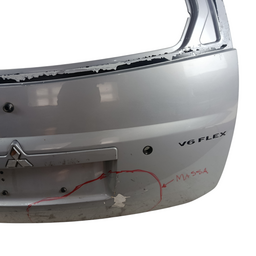 TAMPA TRASEIRA PAJERO SPORT 2007 Á 2011 RECUPERADO