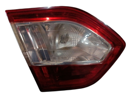 LANTERNA TRASEIRA ESQUERDA FLUENCE 2011 A 2019 (MALA)