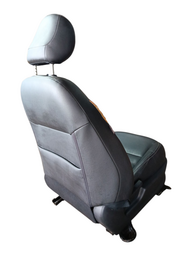 BANCO DIANTEIRO DIREITO HYUNDAI HB20X  2013 2014 A 2019