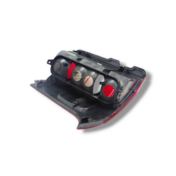 LANTERNA TRASEIRA ESQUERDA MONTANA 11 21 RÉ CRISTAL