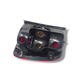 LANTERNA TRASEIRA ESQUERDA SAVEIRO G5 G6 FUME